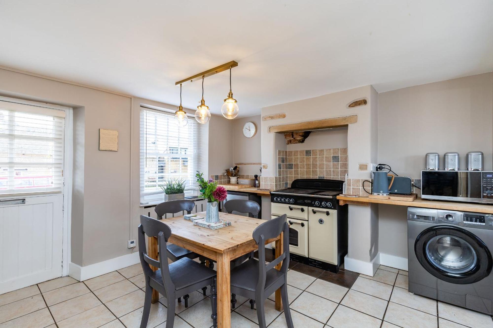 4 Canalside Cottages Towcester Ngoại thất bức ảnh